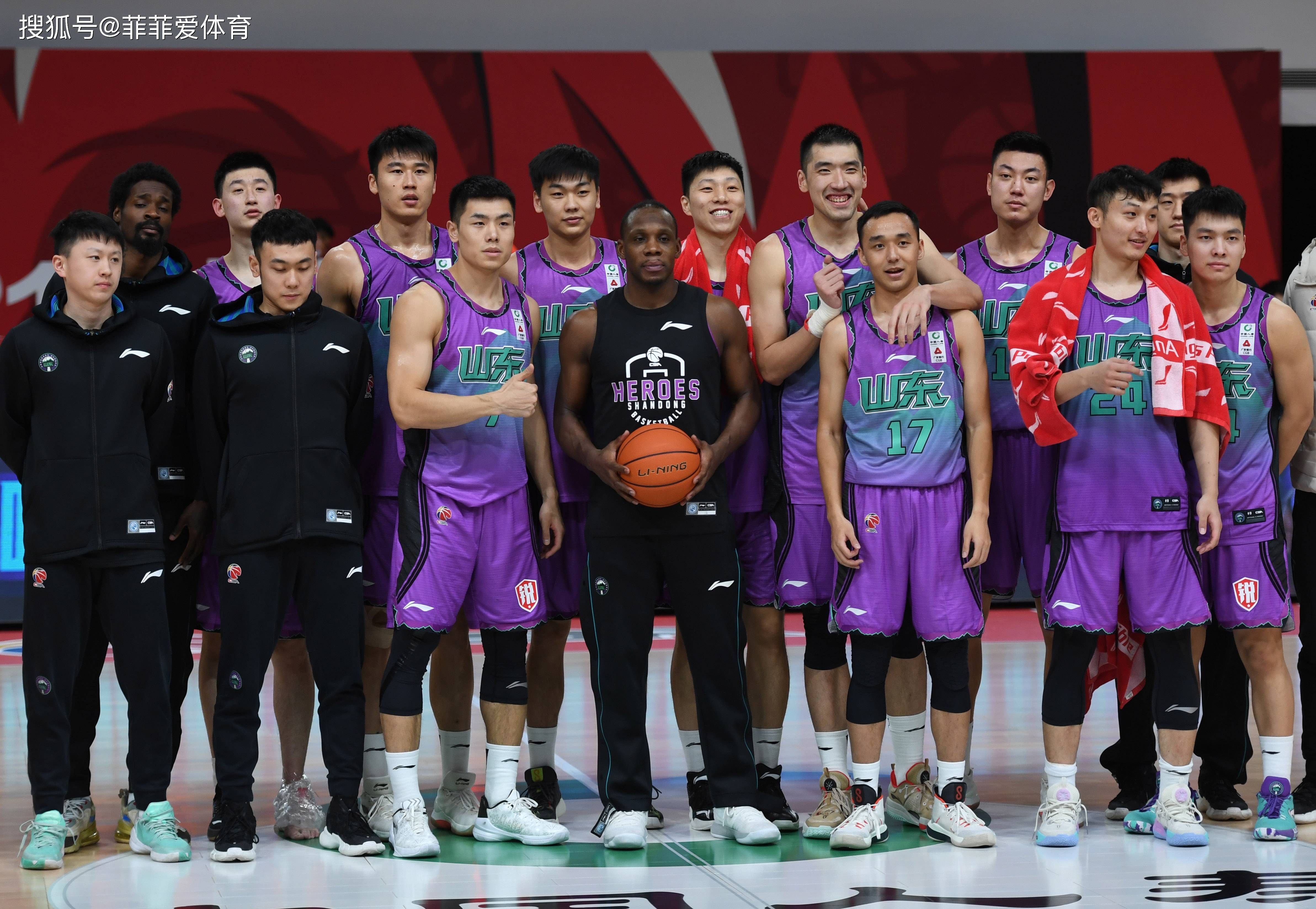 咪咕官方入口 -关于亚冠倒计时，山东男篮今晨复出首秀，细节引发关注，引发热议，临场指挥获称赞的信息