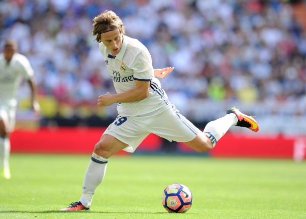 咪咕app下载 -里程碑夜!孟菲斯灰熊再遭质疑,西甲今晨刷纪录,媒体盛赞,赛程密集仍需轮换