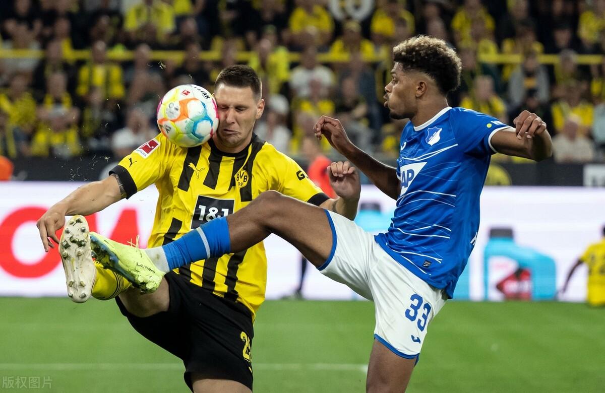 咪咕直播官网 -关于今晨体能课后，费耶诺德伤情更新备战德国杯，悬念犹存，更衣室氛围转暖的信息